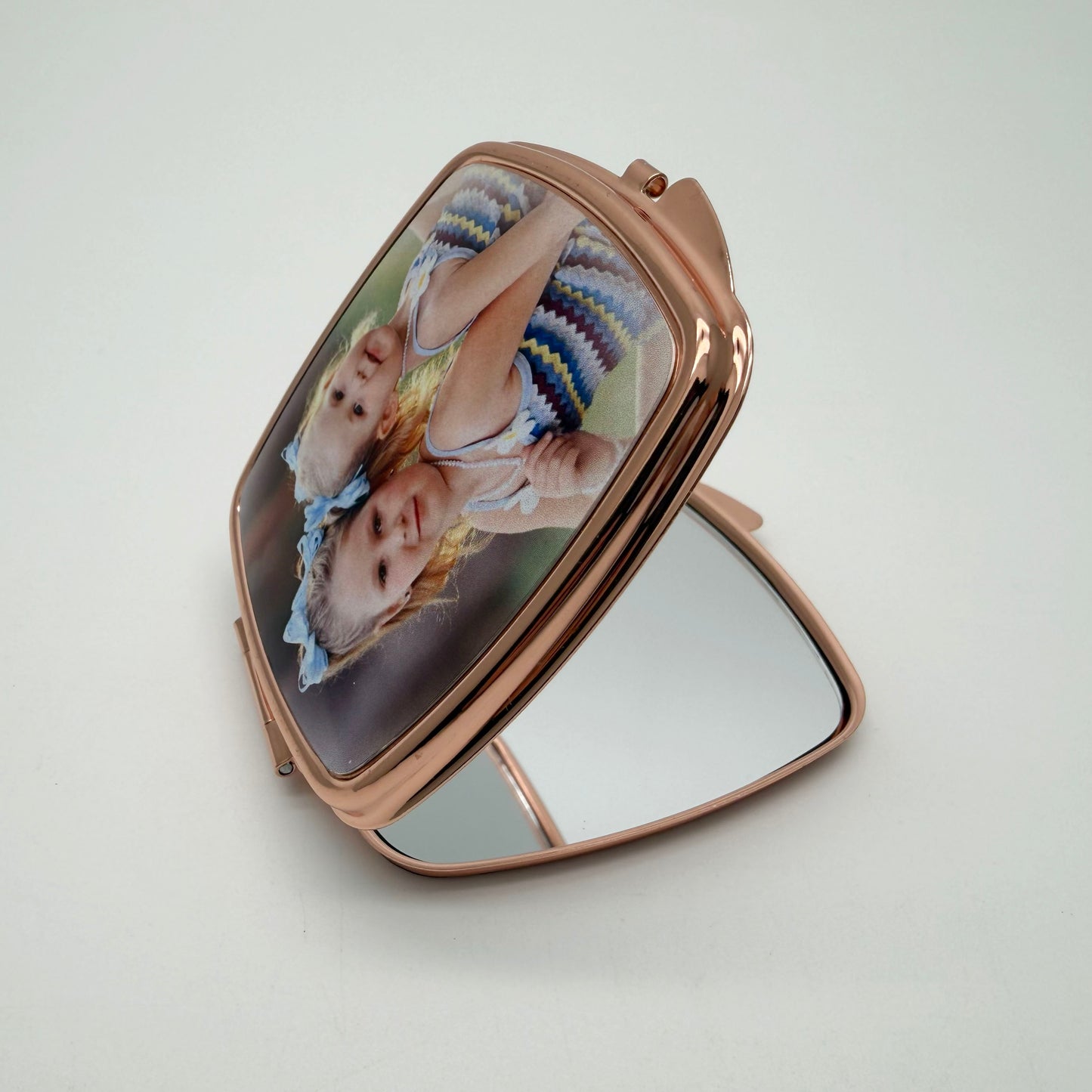 Personalised Rose Gold Compact Mirror – Custom Photo Lid